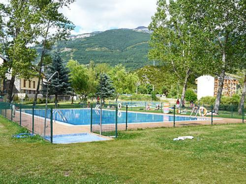 Apartamento en las montañas del pirineo aragonés en Alquiler Altruista Villanúa Exterior foto